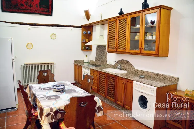 Imagen de Cocina americana completamente equipada