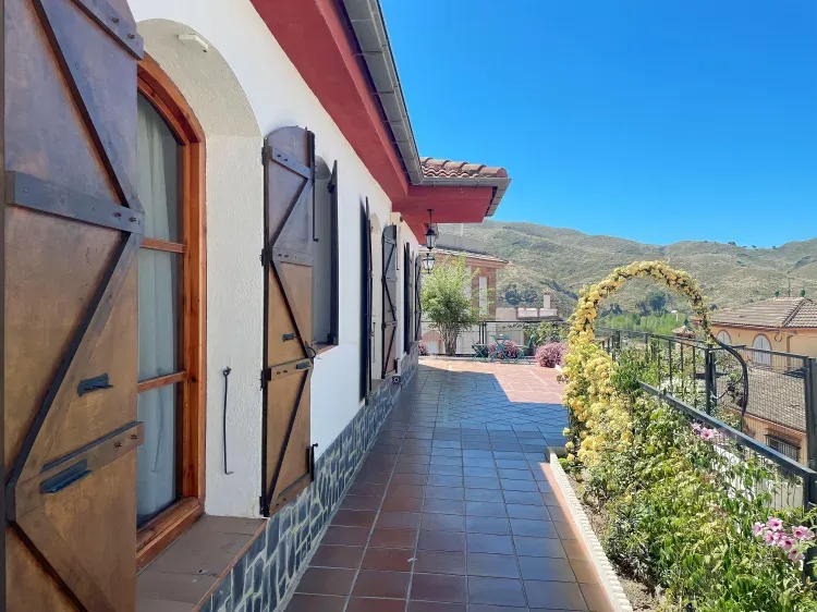 Imagen de Casa rural a una planta con bellas vistas al valle del Genil. 