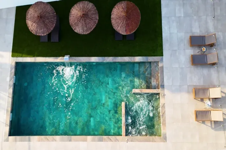 Imagen de Aérea piscina