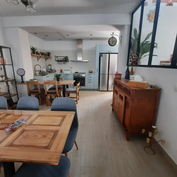Imagen de Comedor -cocina todo confort con acceso a la terraza