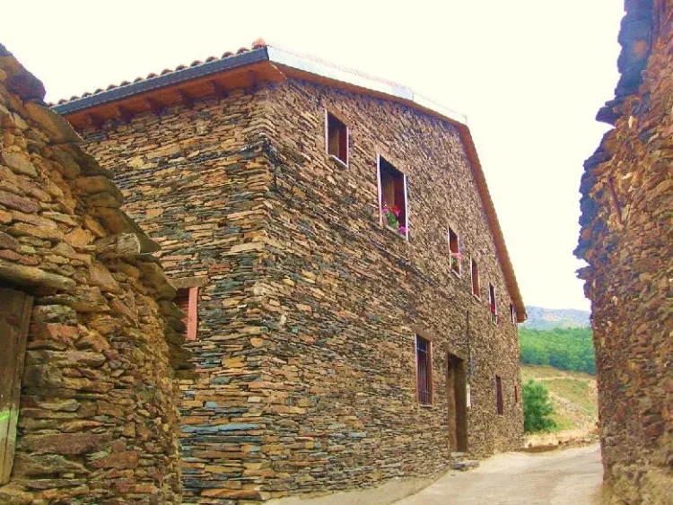 Imagen de la fachada de la casa