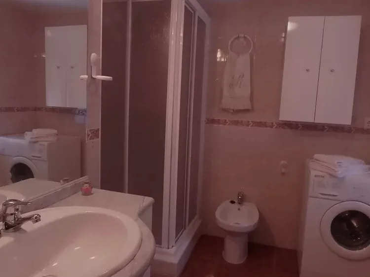 Imagen de BAÑO PLANTA BAJA