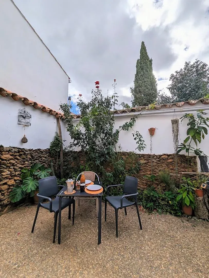 Imagen de Patio interior con barbacoa Maricolilla