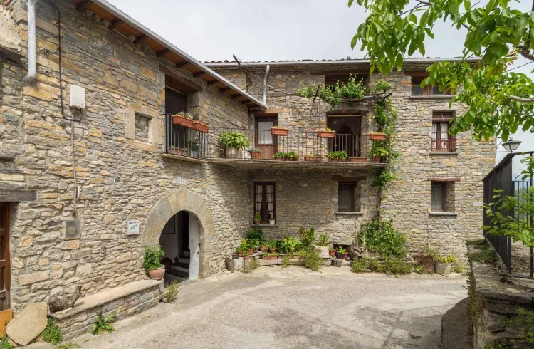 Imagen de Fachada principal de Casa Lanau.