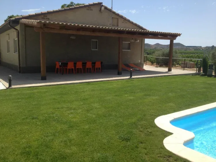 Imagen de JARDIN (2012)