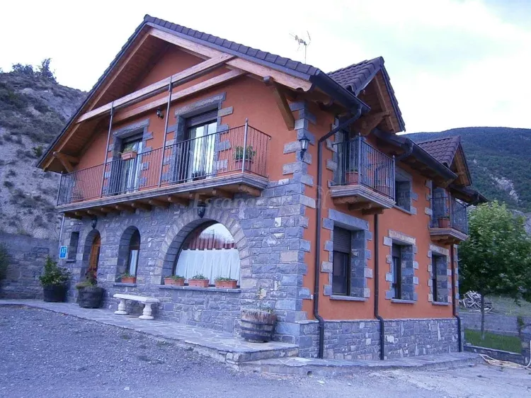 Imagen de la casa por el exterior