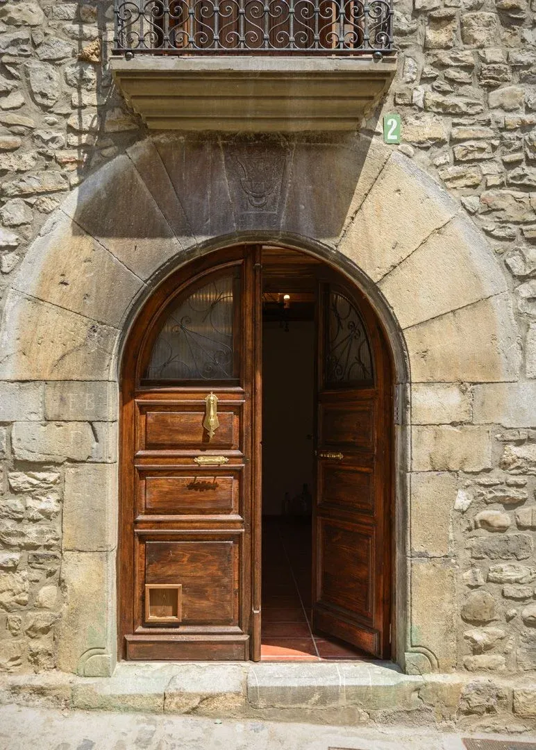 Imagen de Puerta Principal