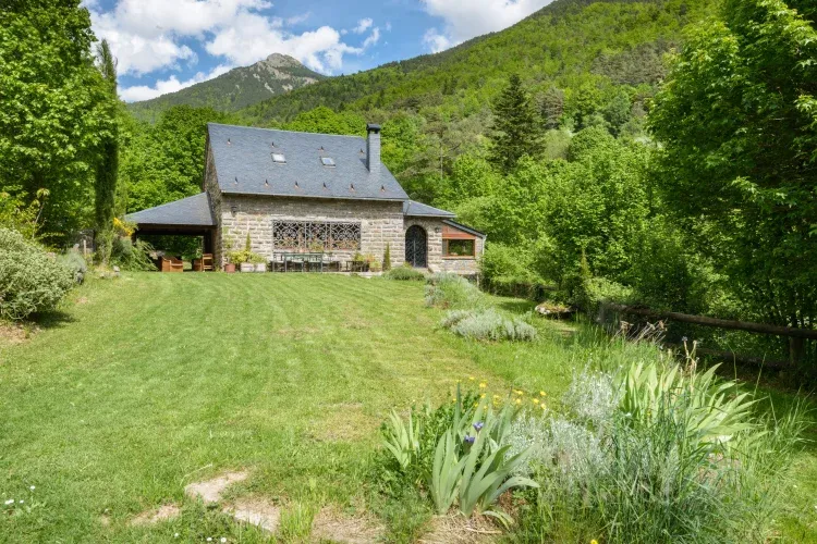 Imagen de Jardin y entorno de la Casa