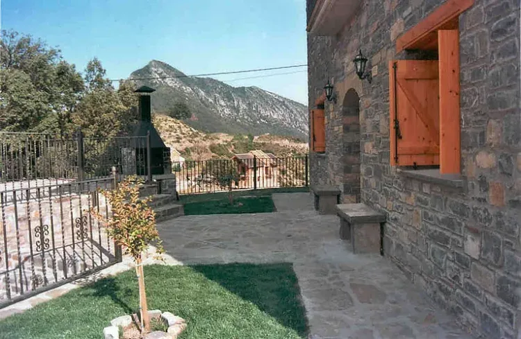Imagen de Jardin con barbacoa