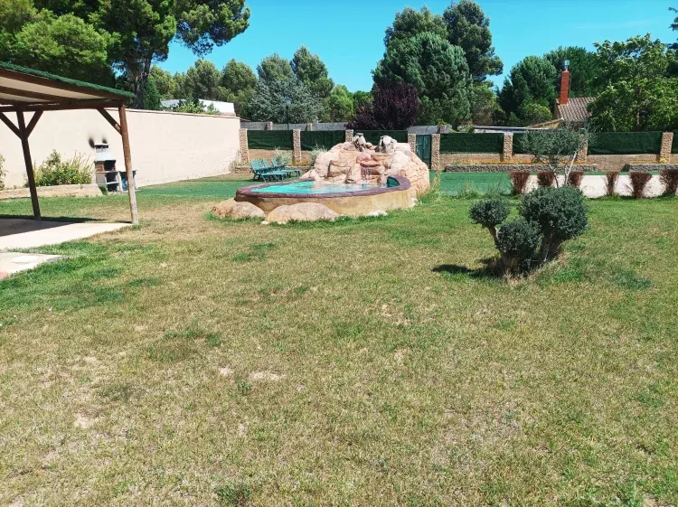 Imagen de Terreno con piscina