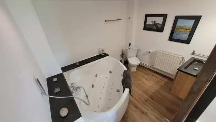 Imagen de Bañera de hidromasaje!!