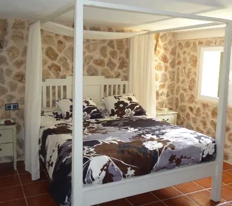 Imagen de Habitación con baño en suite,con armario empotrado