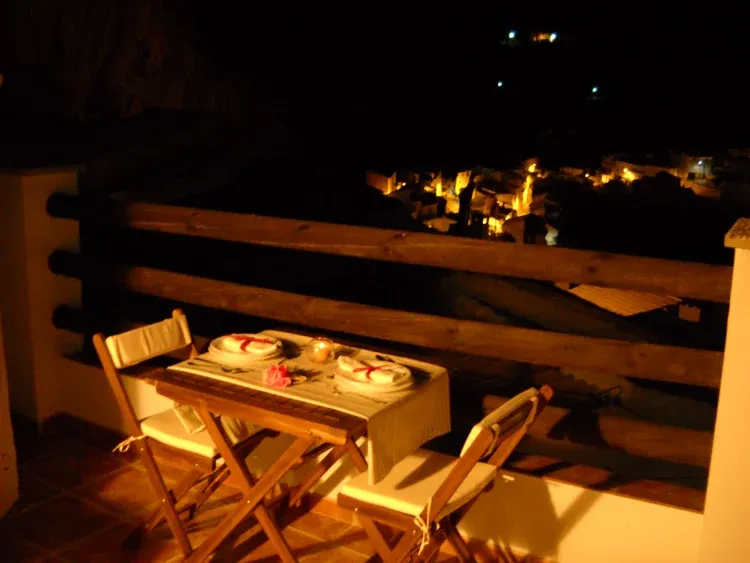 Imagen de Panorámica nocturna de Belerda desde el balcón