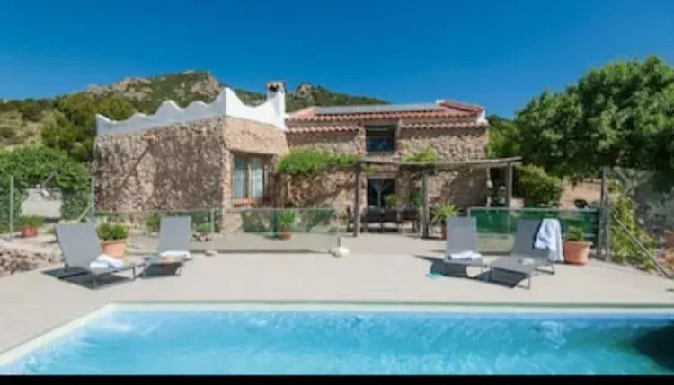 Imagen de porche-piscina