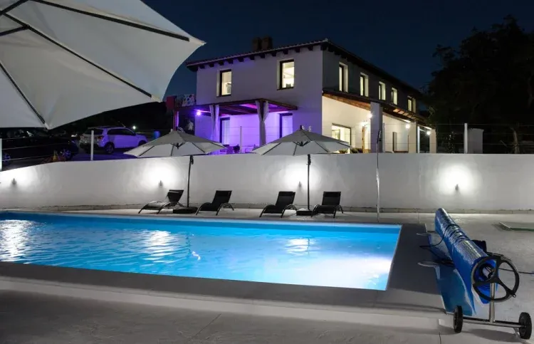 Imagen de Cortijo y piscina