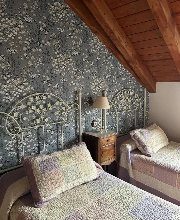 Imagen de Habitación con de dos camas