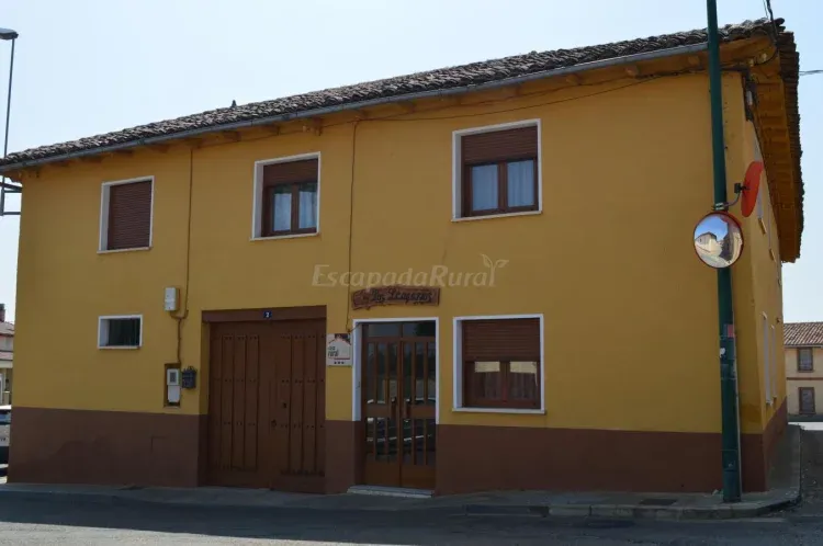 Imagen de Fachada frontal