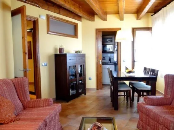 Imagen de Cal Ventura Vell: Apartamento La Pedra(Comedor).