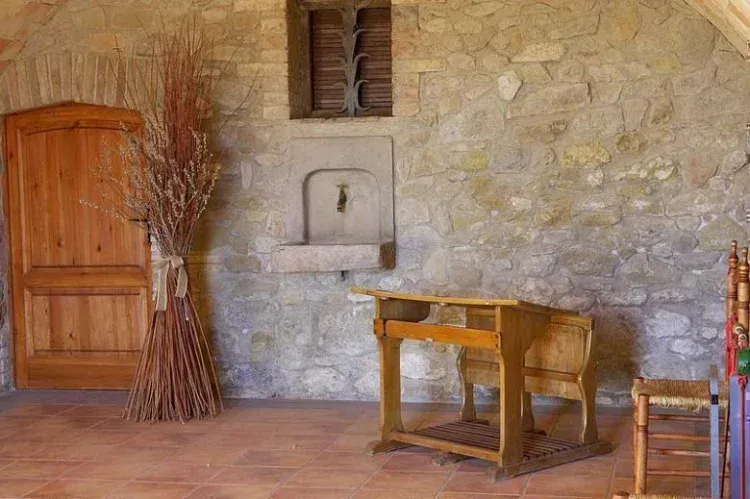 Imagen de Antigua escuela