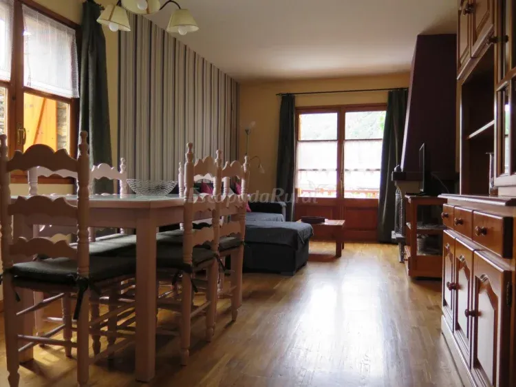 Imagen de Salón comedor salo menjador