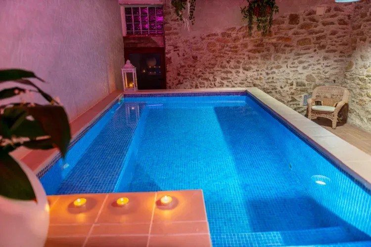 Imagen de Piscina interior