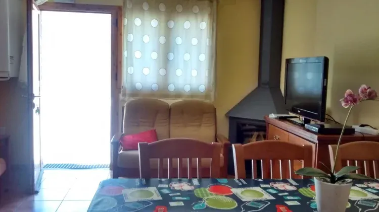 Imagen de En el salón, acceso directo a la terraza