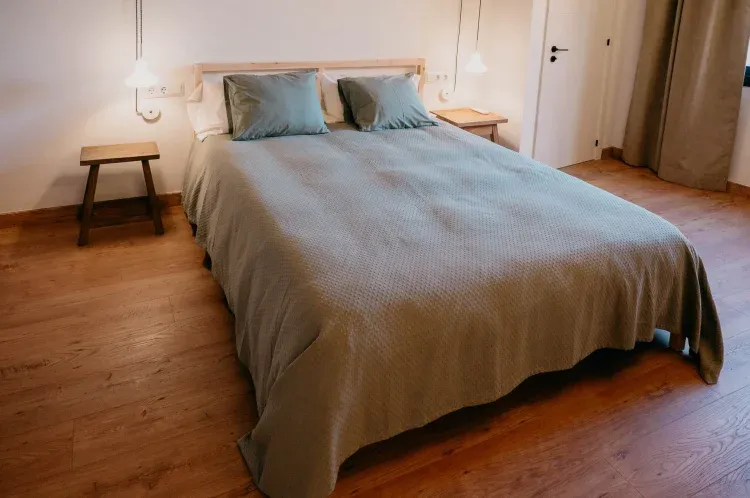 Imagen de Suite 2, con cama de matrimonio, aseo privado y vestidor