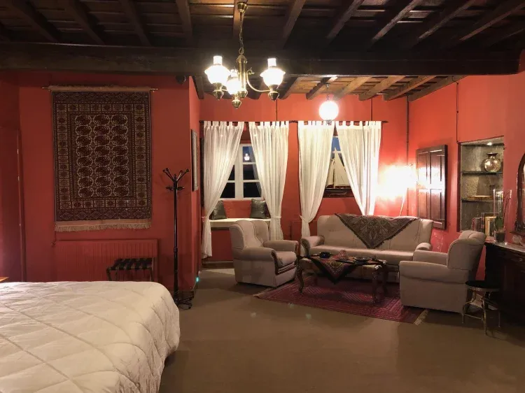 Imagen de Suite Granate