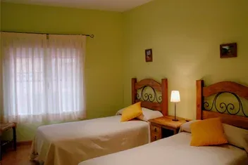 Imagen de Habitación doble con dos camas de 90 cm