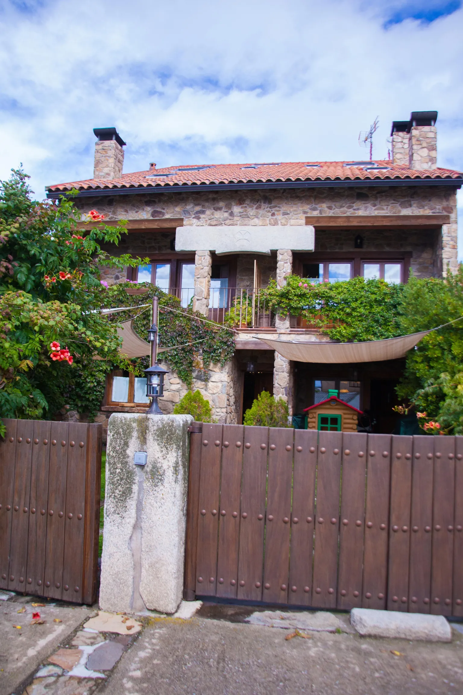 Imagen de Entrada Jardín