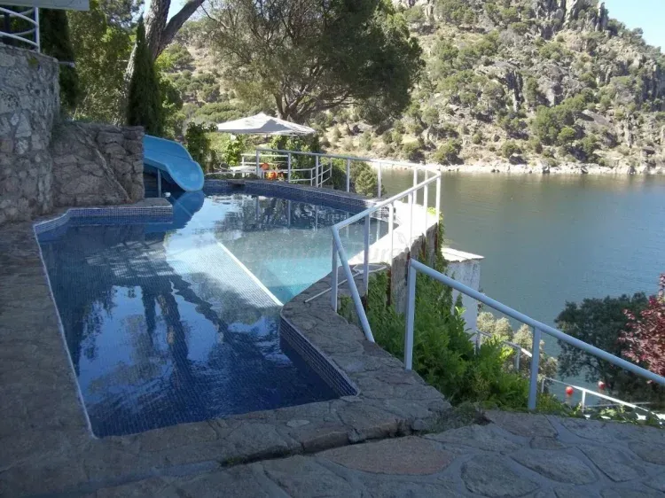 Imagen de piscina exterior