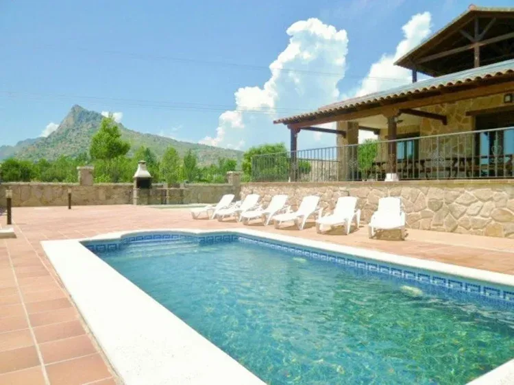 Imagen de piscina agua salada