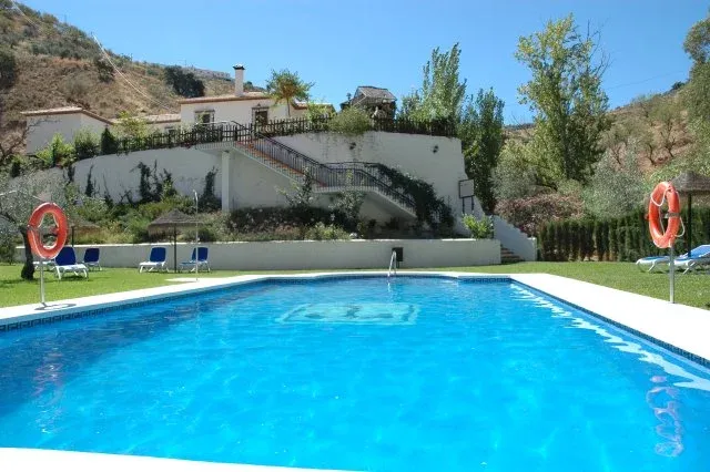 Imagen de PISCINA LAGAR MARTINEZ