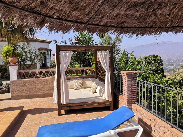 Imagen de Cama balinesa