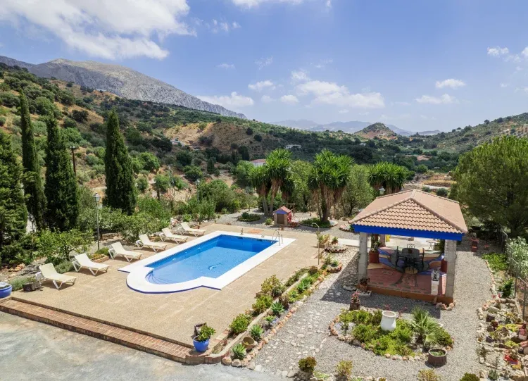 Imagen de Vistas desde la piscina