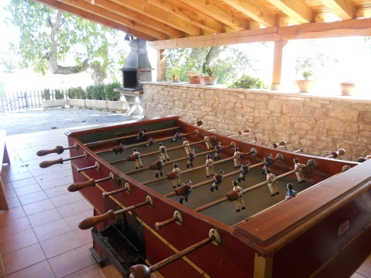 Imagen de Futbolín en el porche