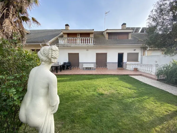 Imagen de Casa Senda Bardenas_ Jardín grande