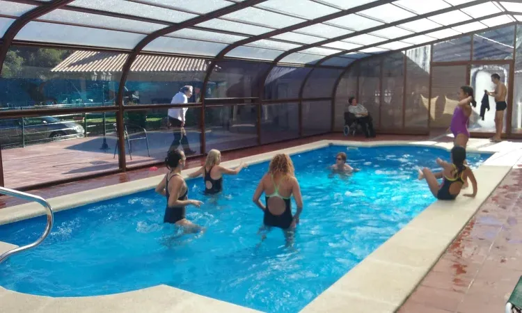 Imagen de piscina agua salada
