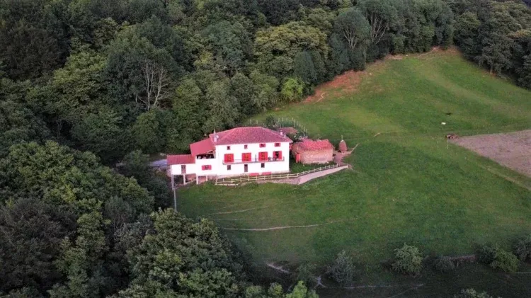 Imagen de casa desde el aire
