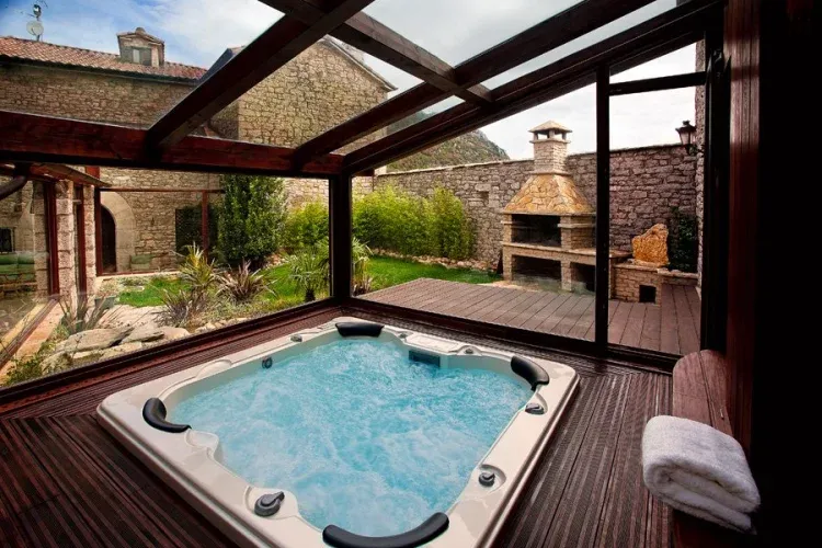 Imagen de Spa Climatizado y acondicionado para 6 persona gratuitamente.