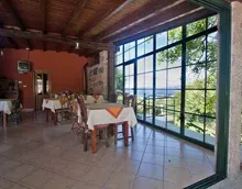 Imagen de Comedor y vistas a la ría