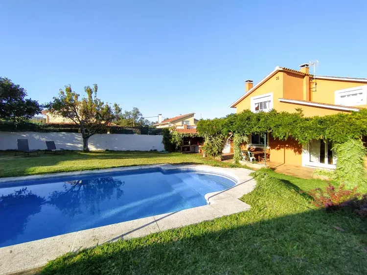 Imagen de Piscina