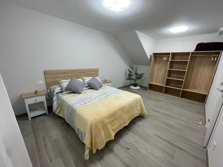 Imagen de Habitación cama de matrimonio