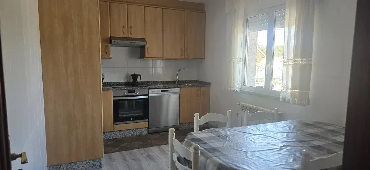 Imagen de Cocina con Lavavajillas