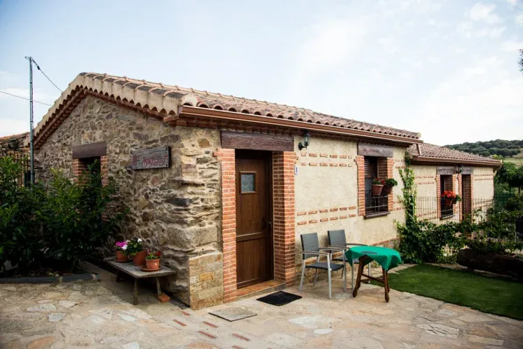 Imagen de Casa I. Con jardín.
