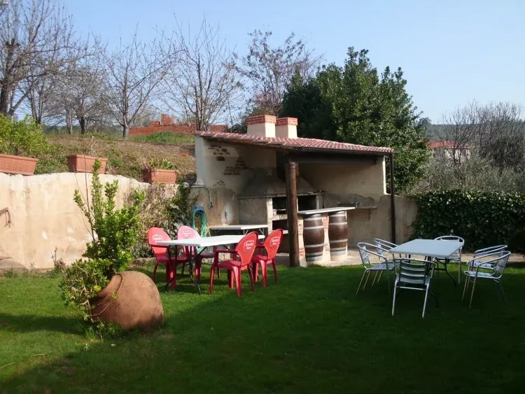 Imagen de Jardin y barbacoa