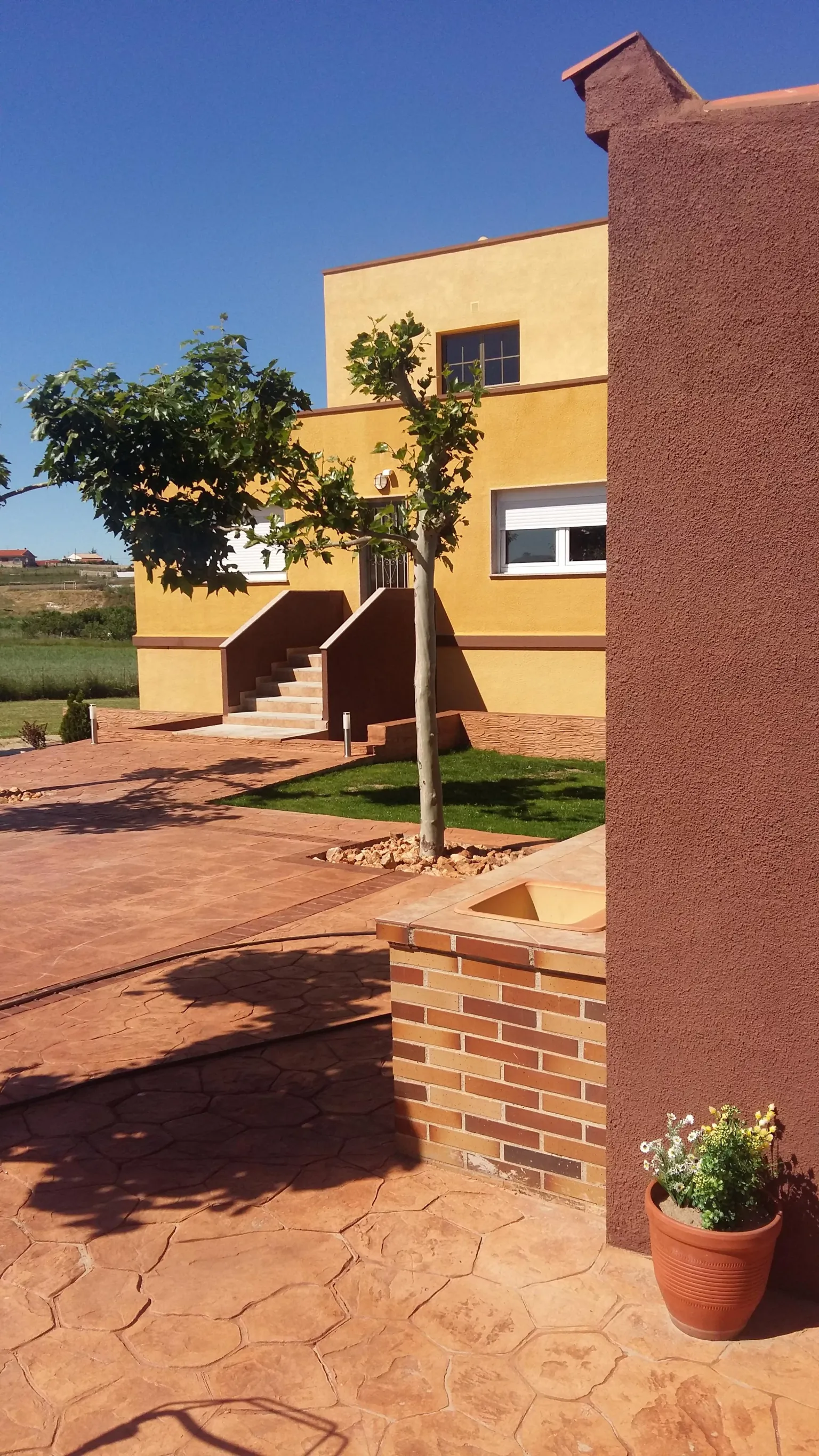 Imagen de Fachada entrada 
