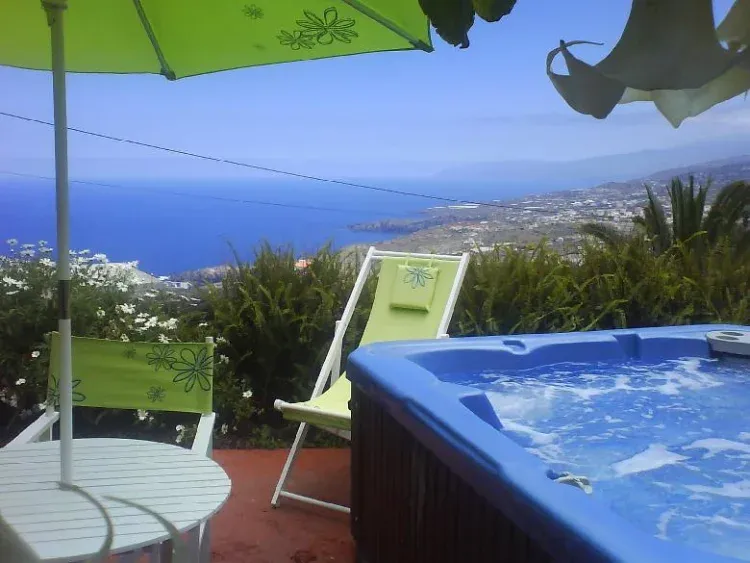 Imagen de Jacuzzi en el Jardín
