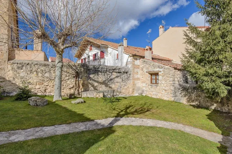 Imagen de P Tena jardín 5