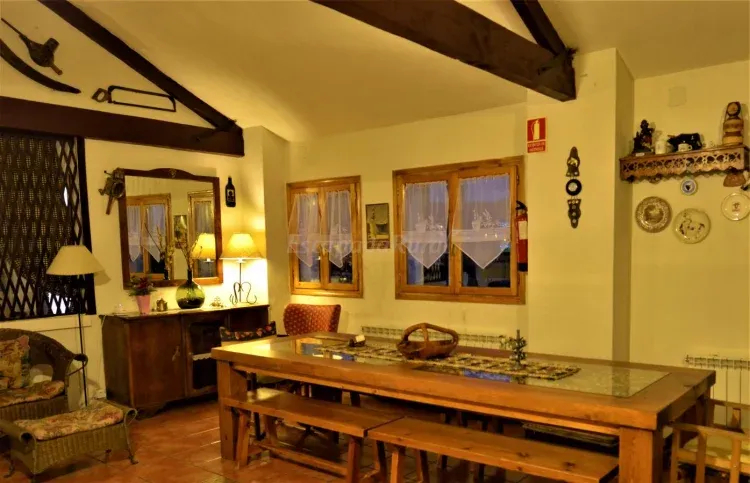 Imagen de Mesa Artesanal Familiar